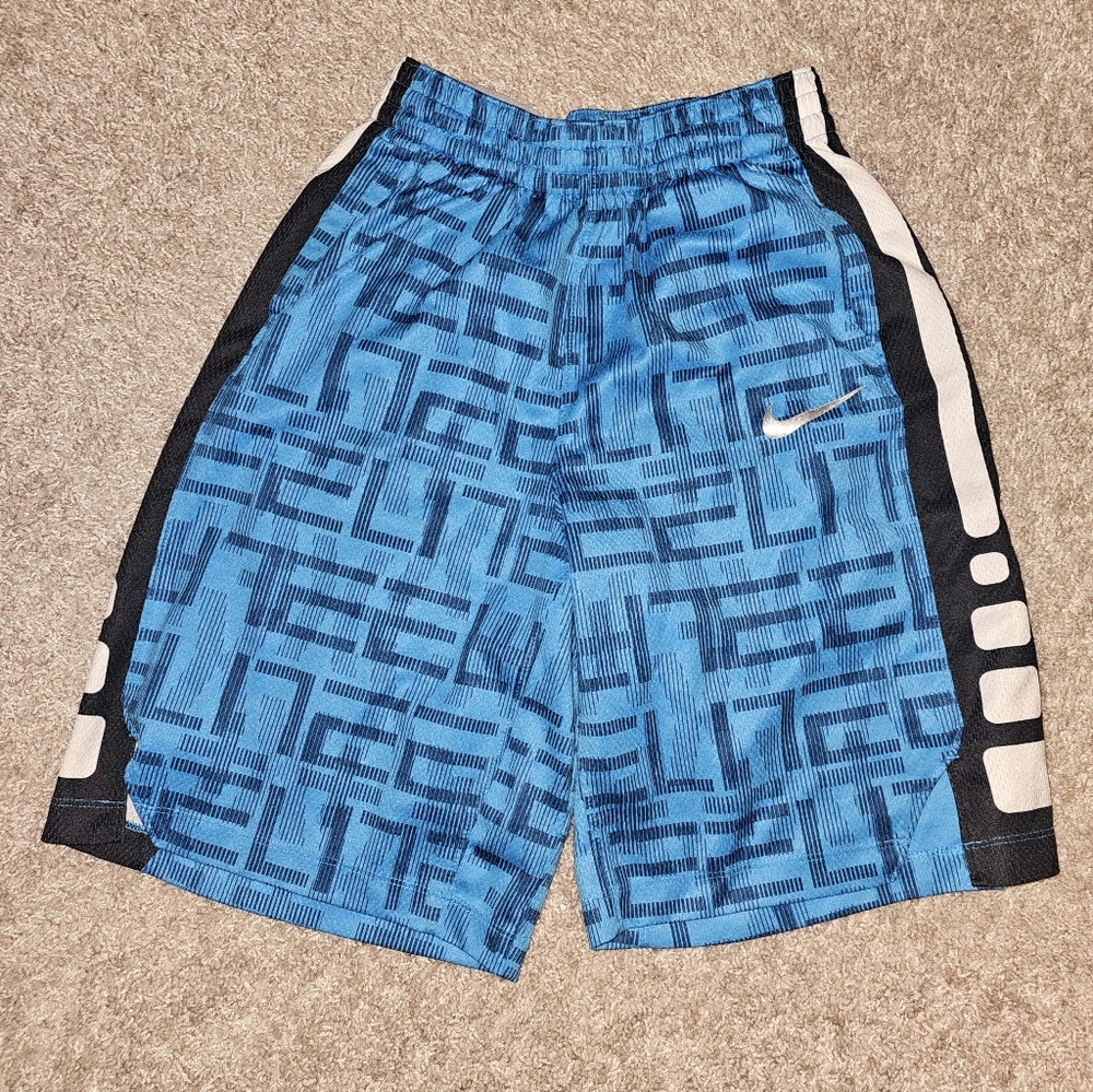 Nike Basketball Shorts Boys